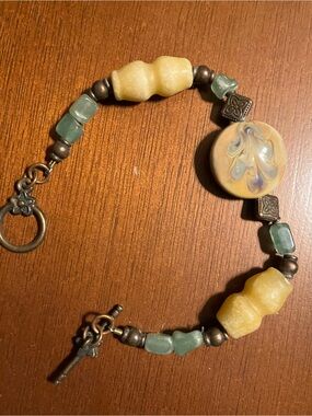 Hand Crafted Natural Agate and Earth Stone Copper Toggle Closure Bracelet